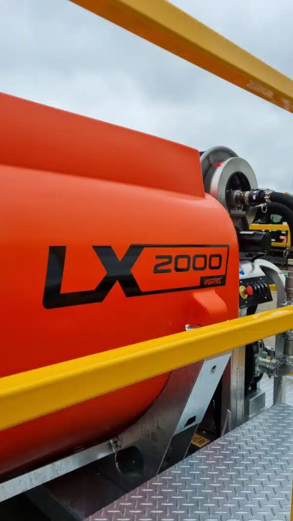 LX2000 landfill cover applicator